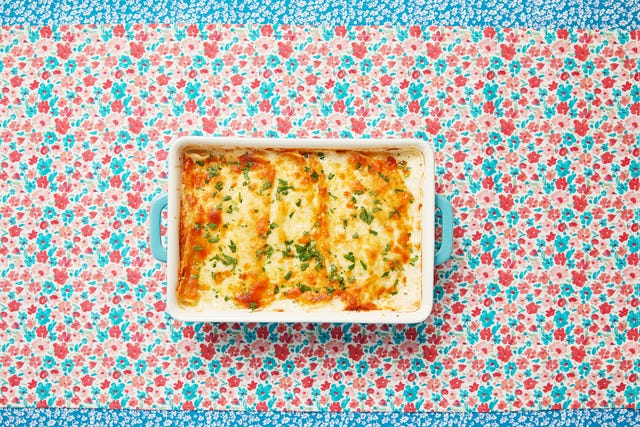 Easy White Chicken Enchiladas How To Make White Enchilada Sauce