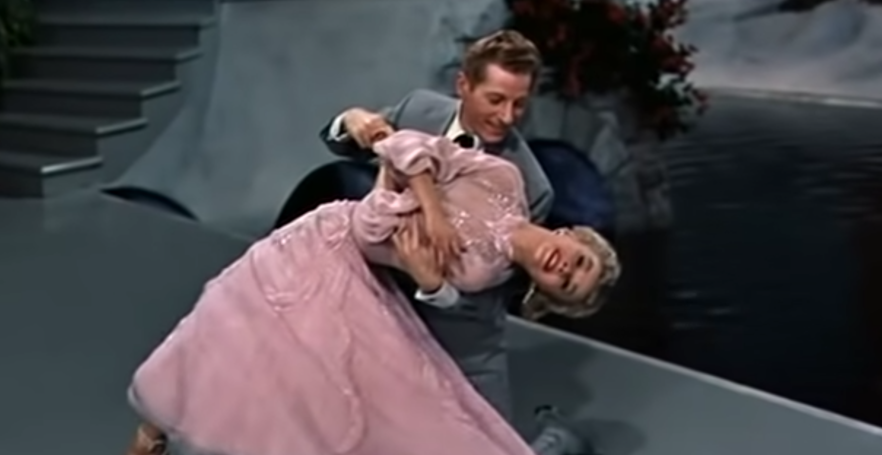 dress from white christmas