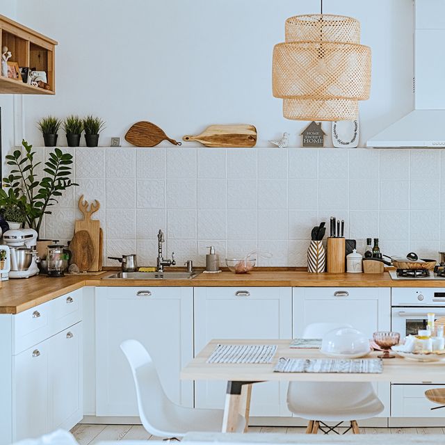 7 things people with clean kitchens do daily
