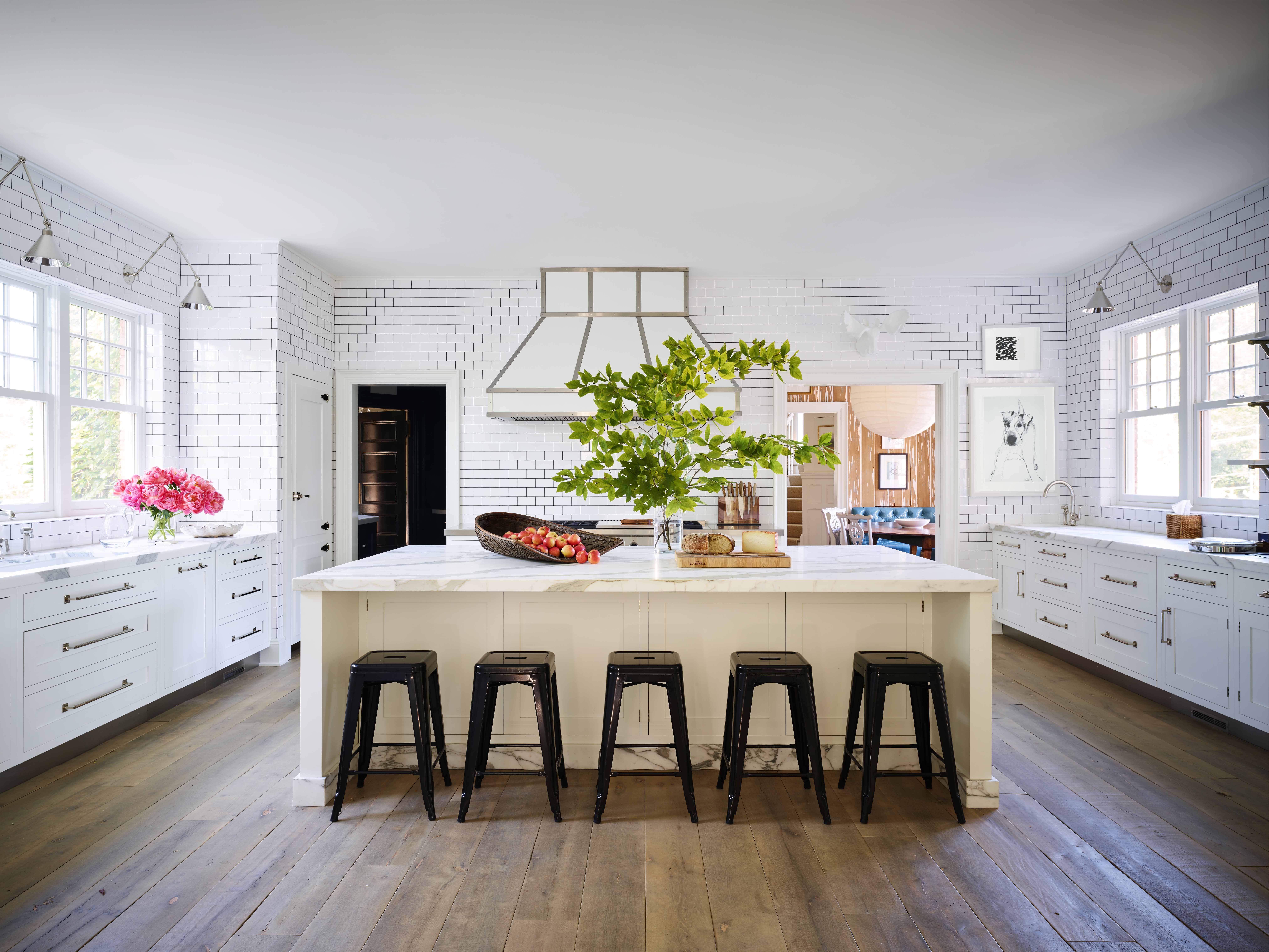 Featured image of post White Kitchen Black Worktop Wood Floor - Black kitchen countertops rustic kitchen cabinets kitchen cabinet styles kitchen flooring kitchen worktops shaker cabinets white cabinets stained the clark house.