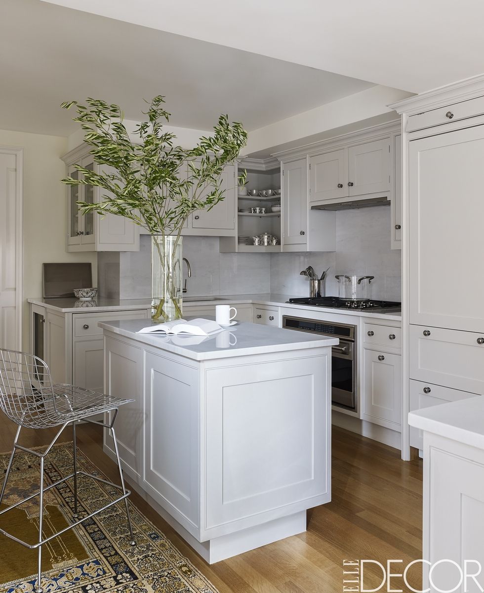 11 Best White Kitchen Cabinets - Design Ideas for White Cabinets