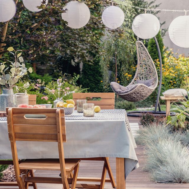 7 tips for a safe and stylish garden gathering this summer