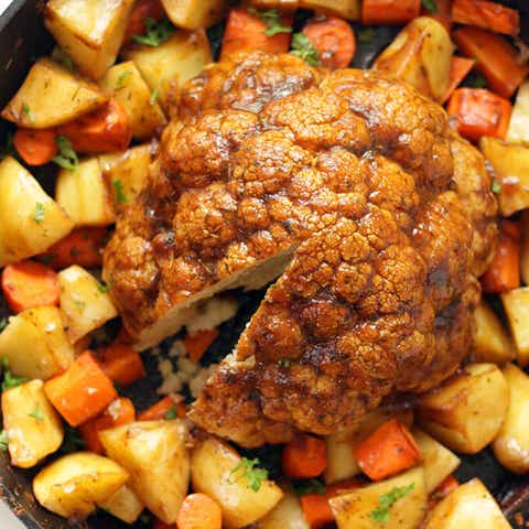 vegan thanksgiving whole roasted cauliflower