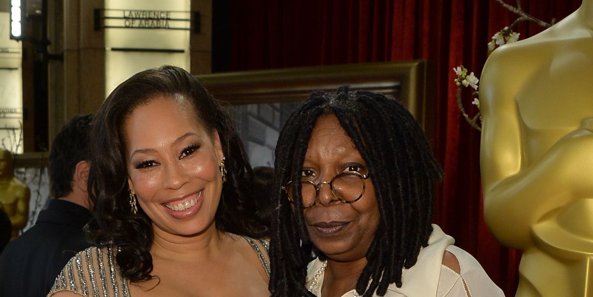 The Story of `The View` Star Whoopi Goldberg and Her Daughter Alex - Does Whoopi  Goldberg Have Children?