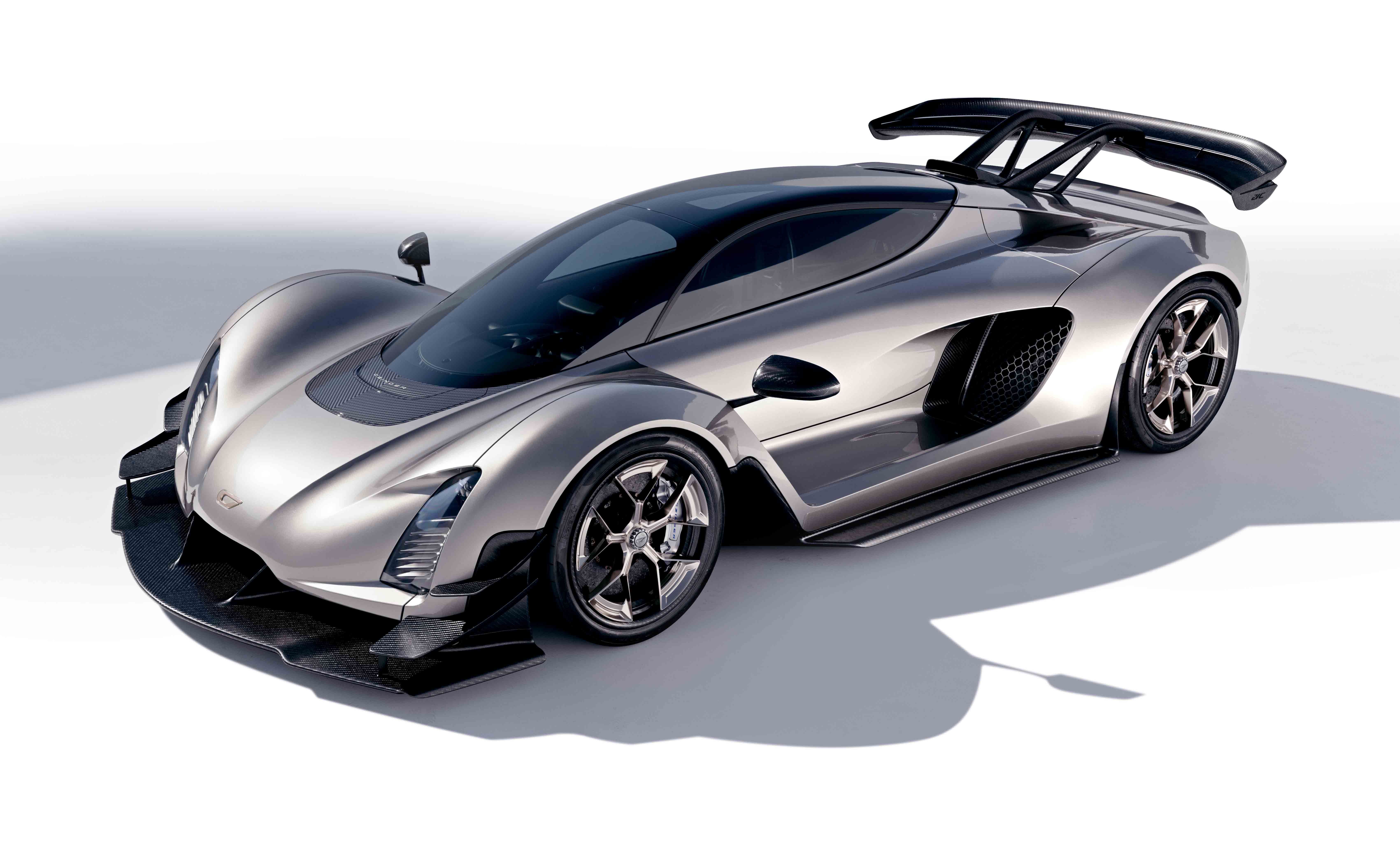 Does the Czinger Supercar 3D-Printed of Car Making?
