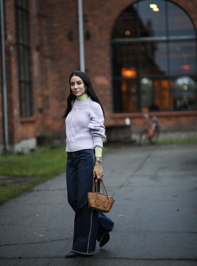 Mode Broeken Vastgebonden broeken Henry Christ Vastgebonden broek lichtgrijs casual uitstraling Mode Broeken Vastgebonden broeken Henry Christ Vastgebonden broek lichtgrijs casual uitstraling