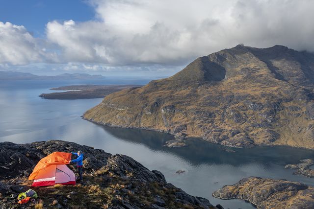 wild camping on the top of sgurr na stri looking towards loch coruisk and the main cuillin ridge, isle of skye, inner hebrides, scotland, united kingdom, europe