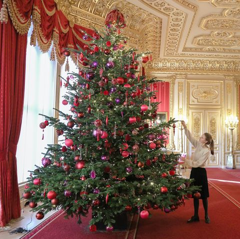 Photos: Windsor Castle's Christmas Trees Look Spectacular
