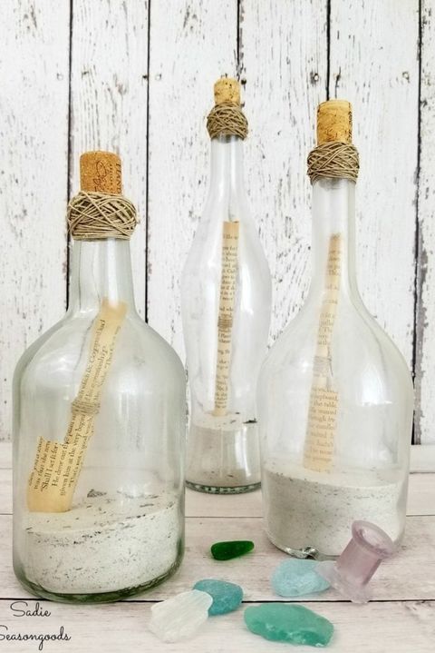 Featured image of post Glass Bottle Craft Ideas Easy / See you again next time with some other useful decoration ideas and tips.