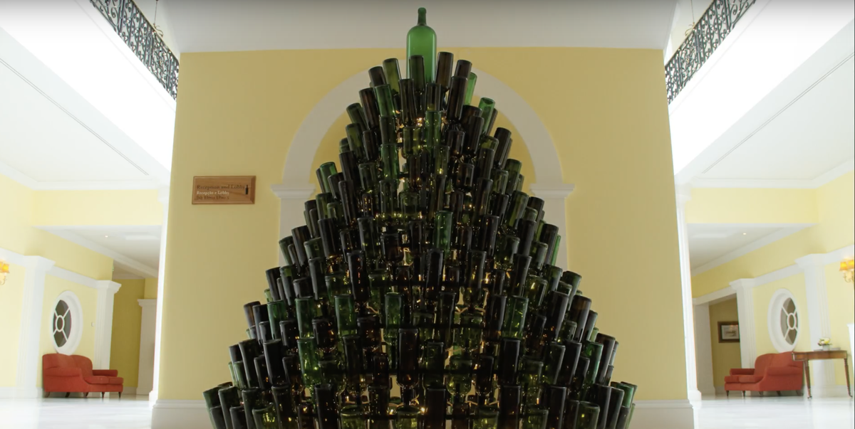 Wine Glass Christmas Tree 2 1534191735 ?crop=1.00xw 0.901xh;0,0&resize=1200 *