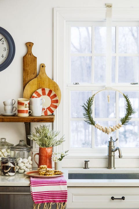 18 Best Winter Decorating Ideas - DIY Indoor and Outdoor Winter Decorations