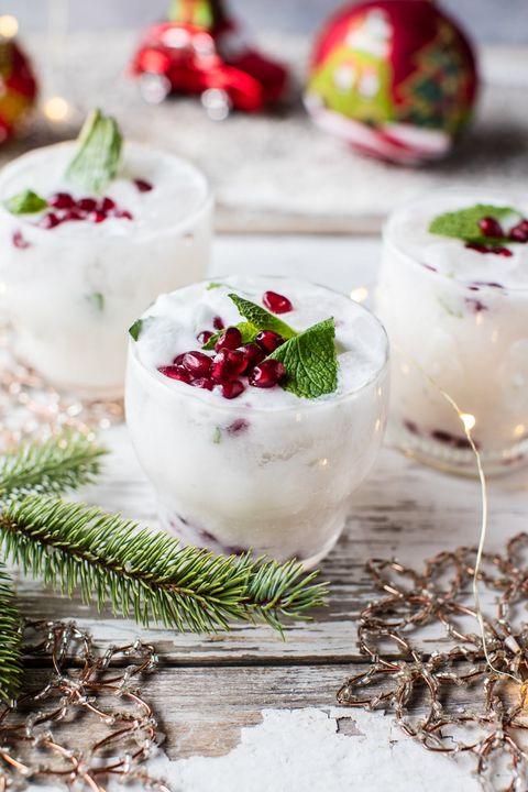 40+ Hot Winter Drinks - Easy Recipes for Warm Holiday Drinks