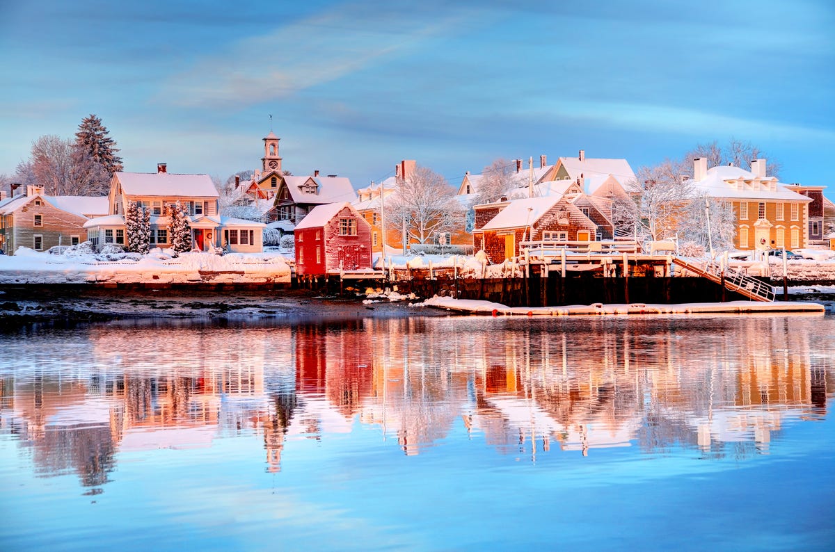 26 Charming Christmas Towns 2020 - Best Christmas Cities In U.s.