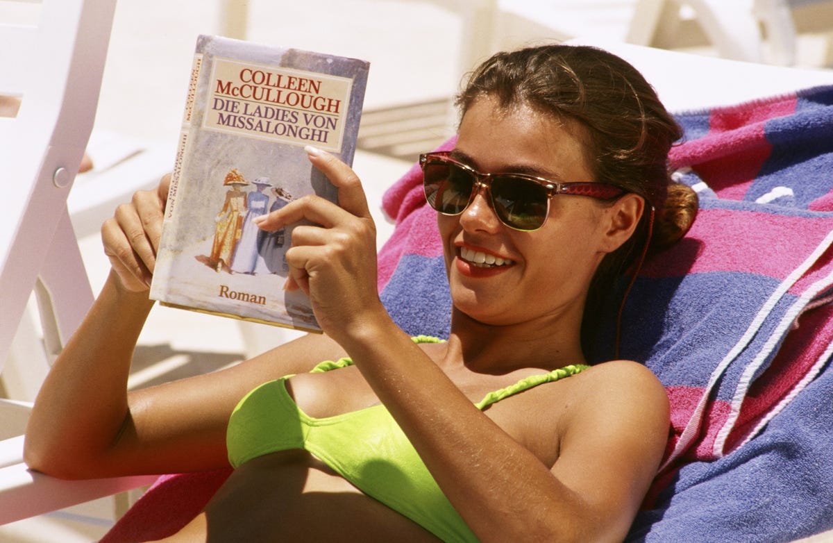 10 Addictive Books to Dive into This Summer