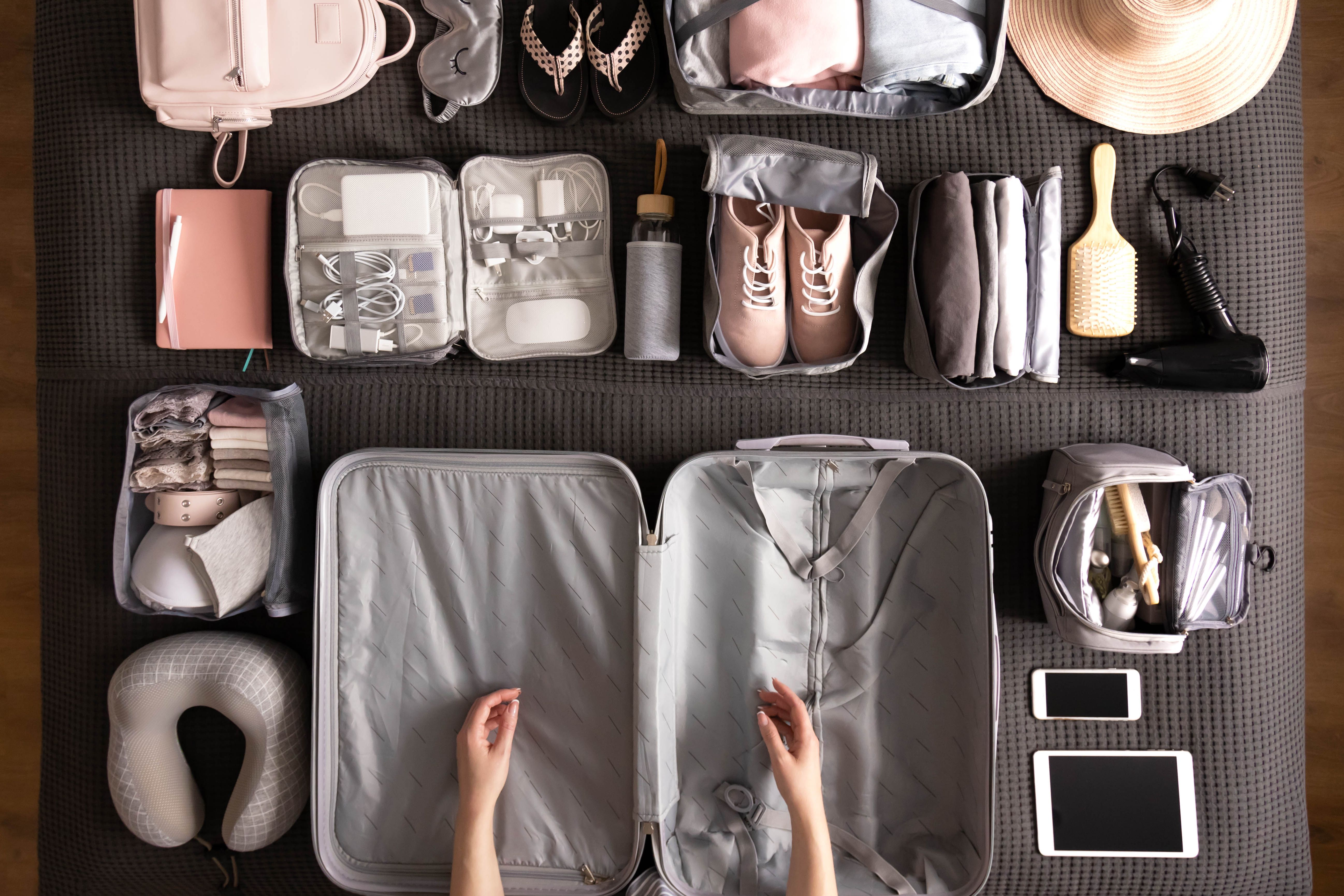 suitcase packing accessories