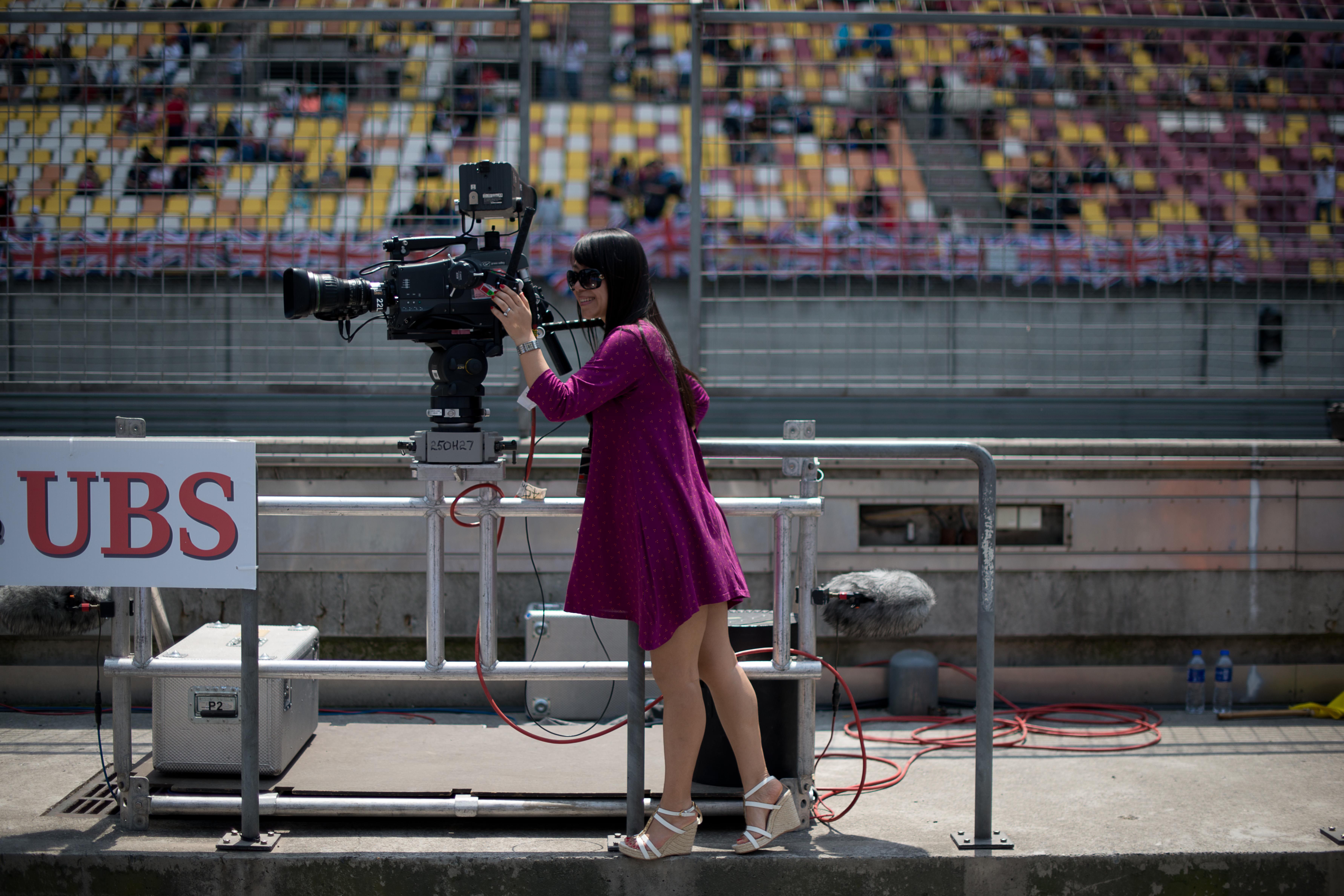 Como Contratar Dazn F1