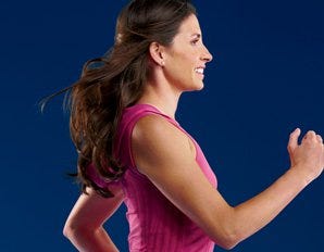 Finger, Hairstyle, Shoulder, Joint, Sleeveless shirt, Elbow, Style, Neck, Gesture, Brown hair, Finger, Hairstyle, Shoulder, Joint, Sleeveless shirt, Elbow, Style, Neck, Gesture, Brown hair,