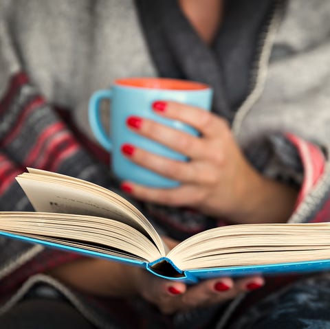 20 Simple Ways to Read More and Enjoy Books In 2021