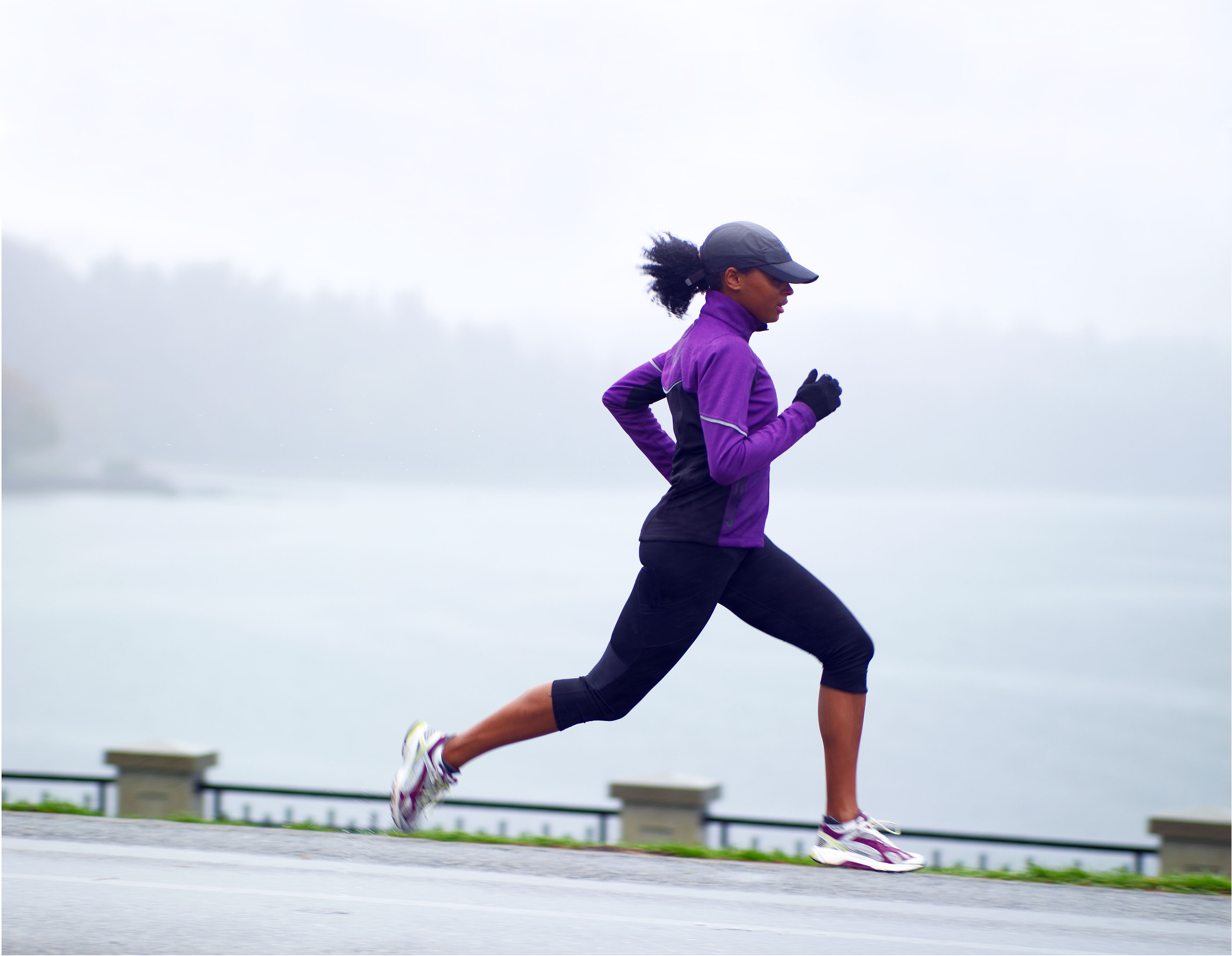 nike womens running gloves