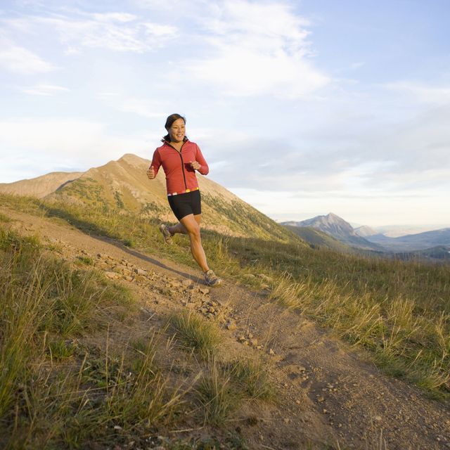 how to train for a trail race, trail running training tips