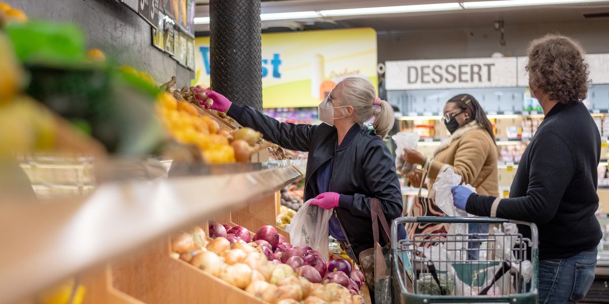 Google Says This Is When You Should Go Grocery Shopping To Avoid Crowds