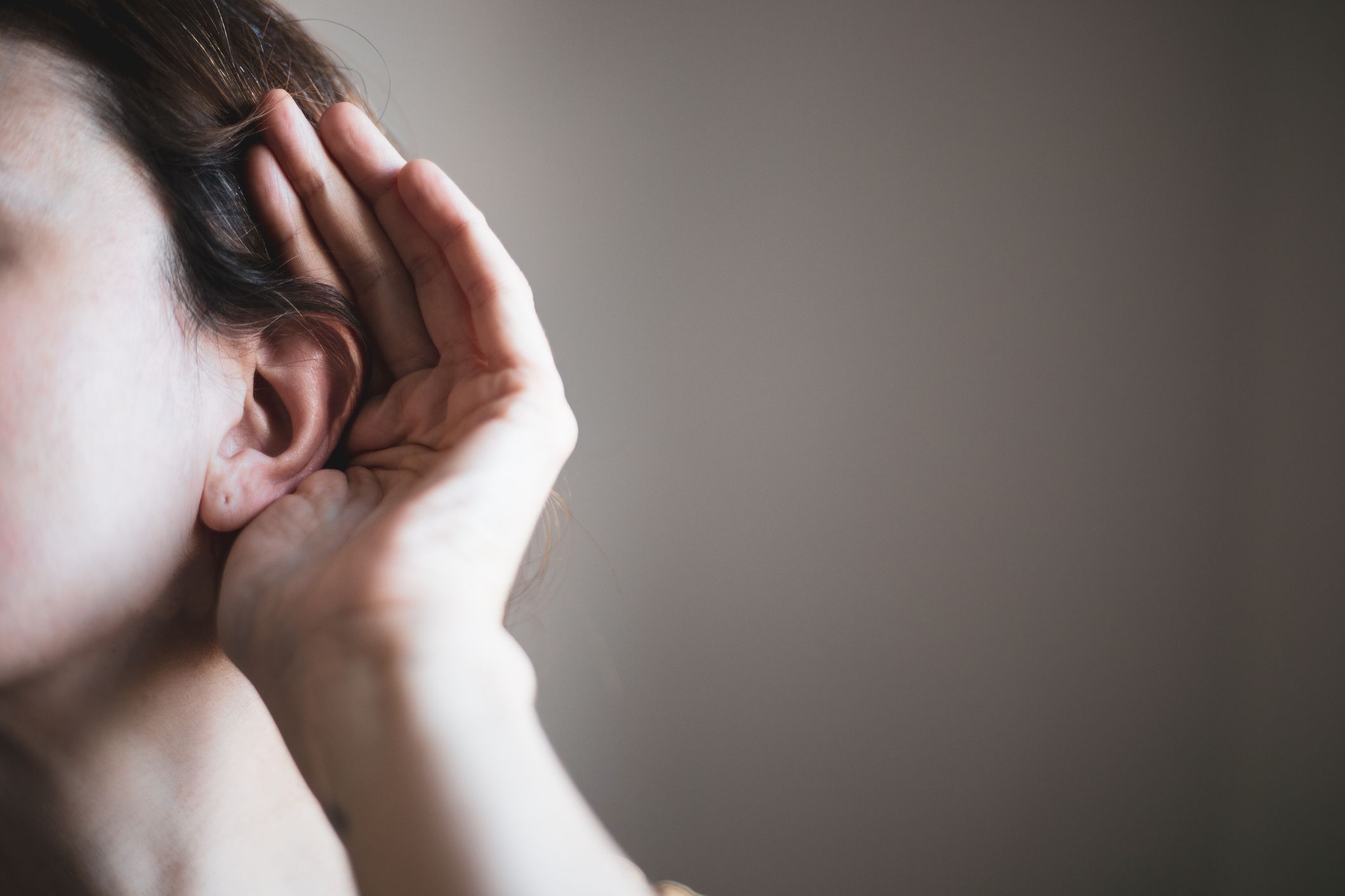 non sottovalutare l orecchio tappato scopri cause e rimedi