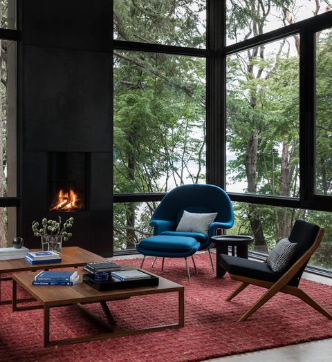 womb chair