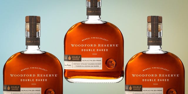 Виски reserve. Виски Вудфорд резерв набор со стаканом. Double Oaked. Woodford Reserve Double Oaked цена. Joe Woodford.