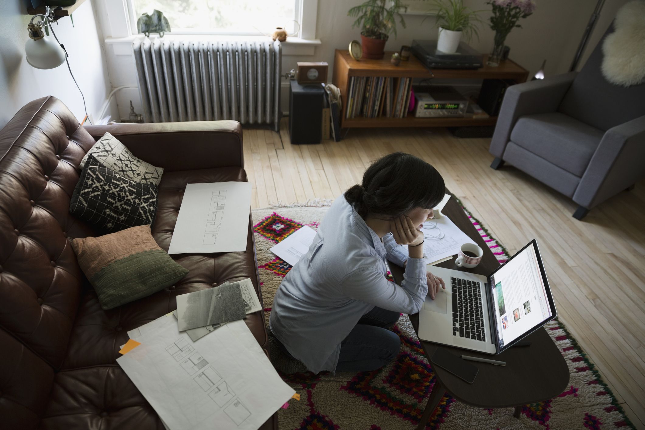 18 Work From Home Jobs That Bring in Cash