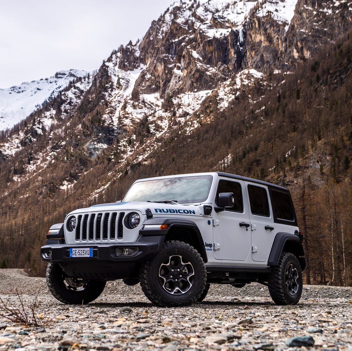 The Complete Jeep Buying Guide: Finding the Best New Jeep for You