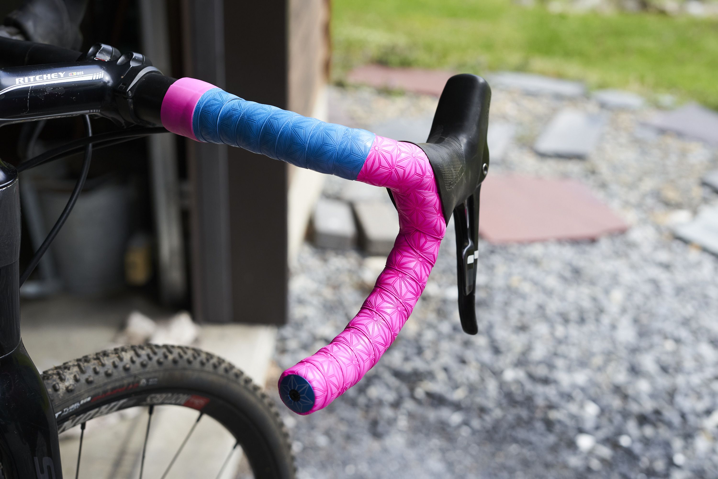 wrap bar tape from top