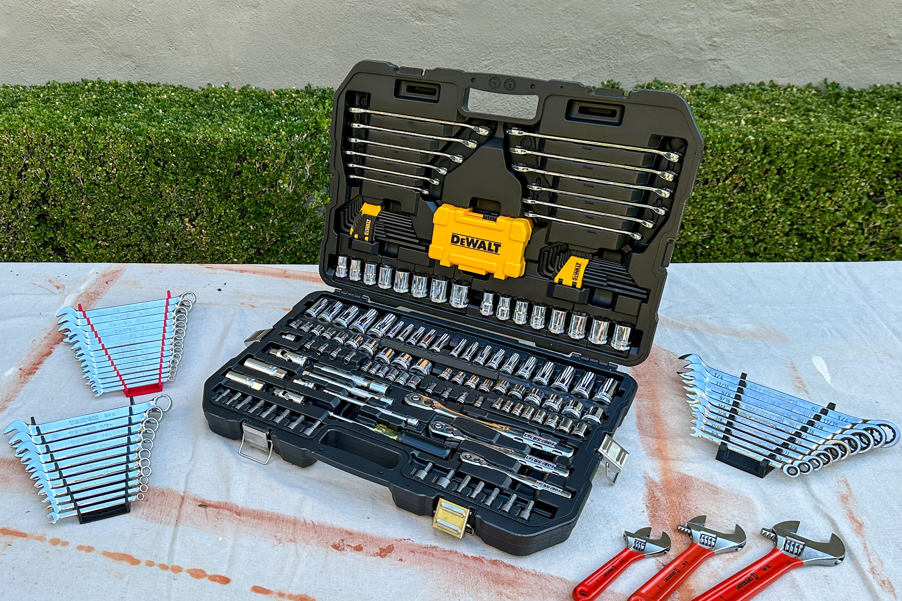 These Are the Best Wrench Sets for Home Repair and Auto Maintenance