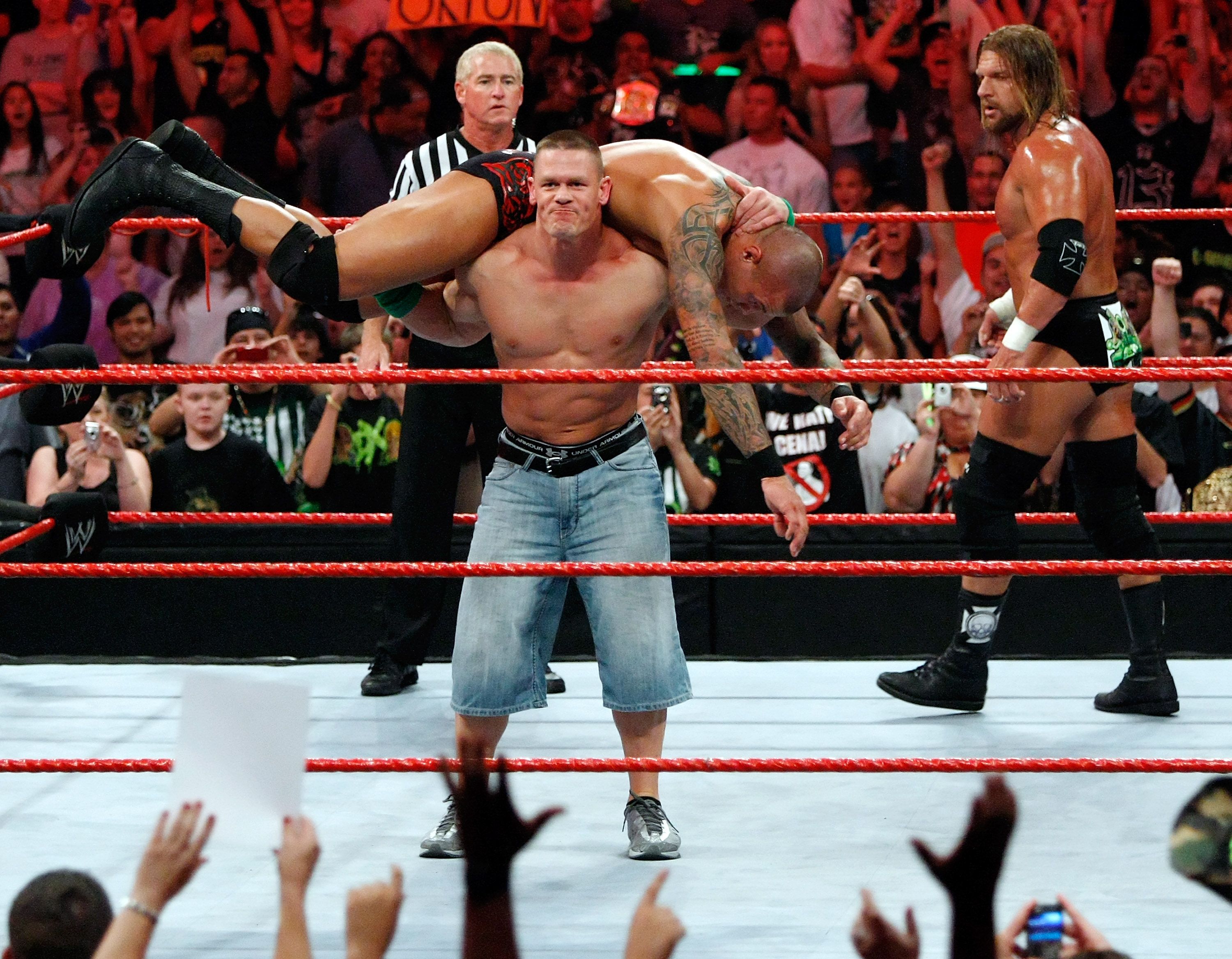 Actitud personalizado de WWE Raw es etapa de guerra Para Figuras Lucha Libre más grande escala 