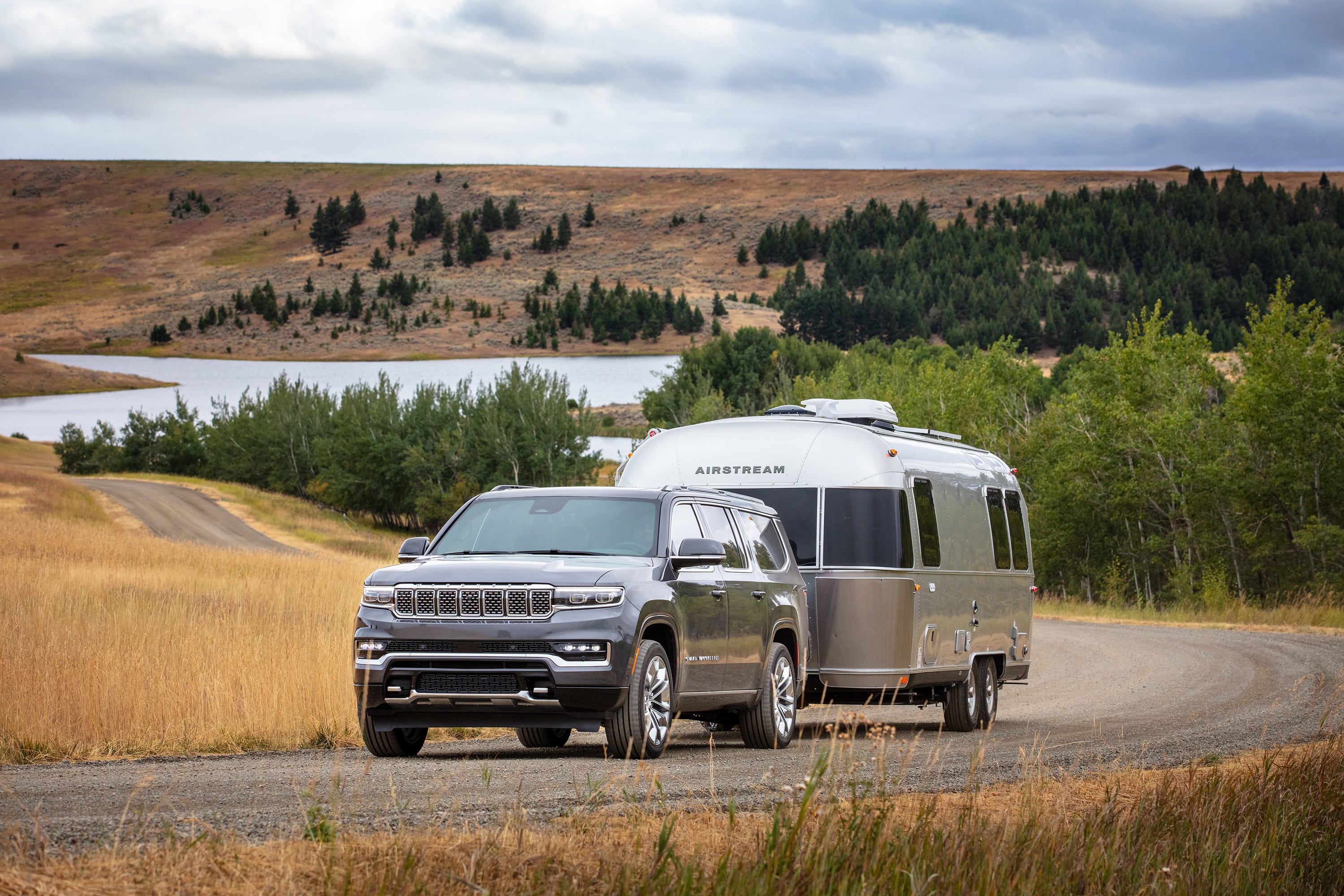 Stretched 2023 Jeep Wagoneer L Models Benefit Rear Riders and Cargo