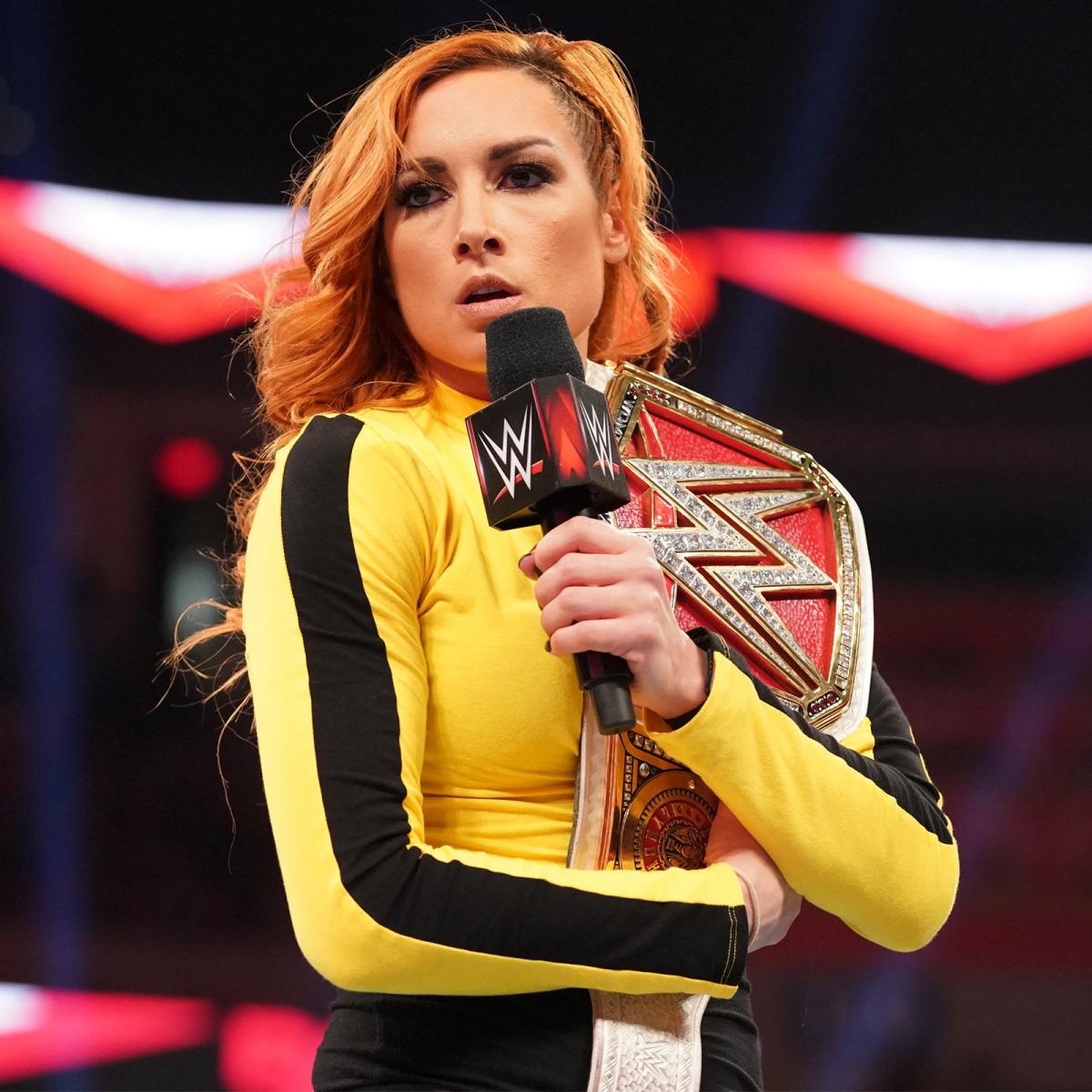 Becky Lynch shows off hair transformation ahead of WWE return