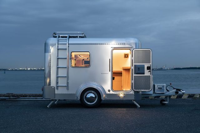 x cabin 300 camping trailer
