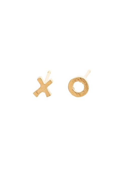 best stud earrings