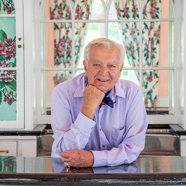 Carleton Varney Dorothy Draper Remembering the Life and Work of Decorator Carleton Varney