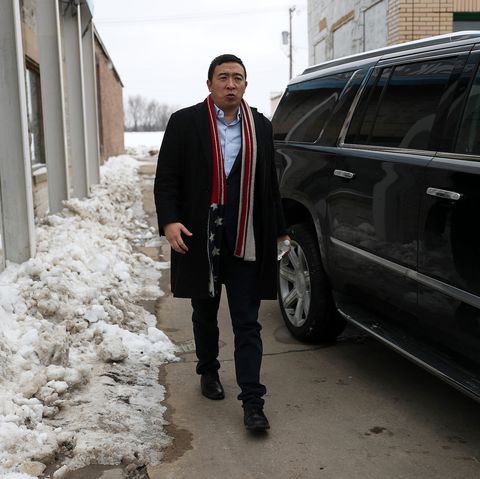 Andrew Yang Campaigns Across Iowa Ahead Of Monday's Caucus