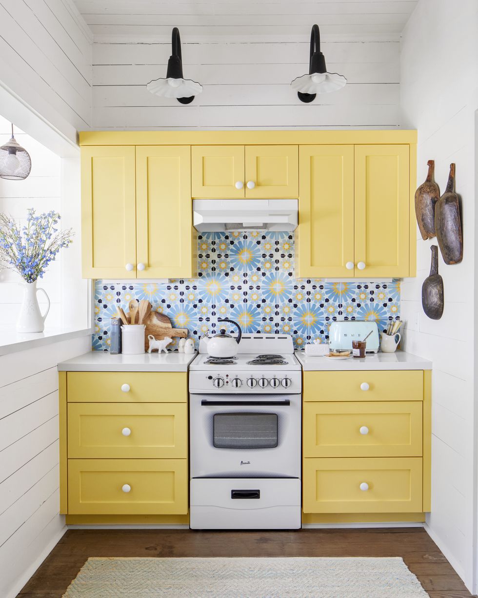 26 Kitchen Color Ideas Best Kitchen Paint Color Schemes,Upper Corner Kitchen Cabinet Ideas