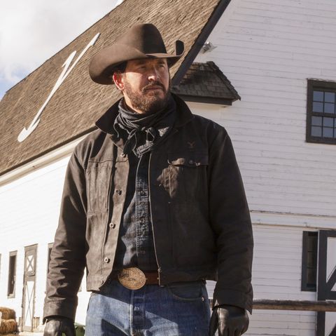 rip cole hauser and the duttons gear up for a final fight with the becks in the paramount network's hit series "yellowstone"  "enemies by monday" premieres on wednesday, august 21 at 10 pm, etpt