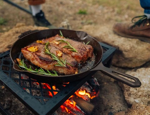 yeti cast iron skillet