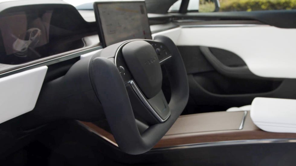 Tesla Model X Finally Gets a Yoke Steering, Too