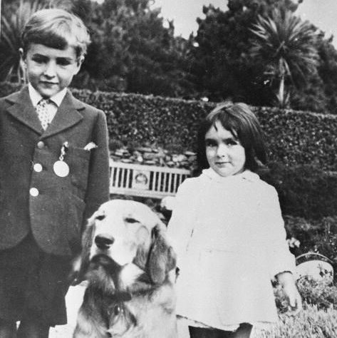 Young Elizabeth Taylor With Her Brother