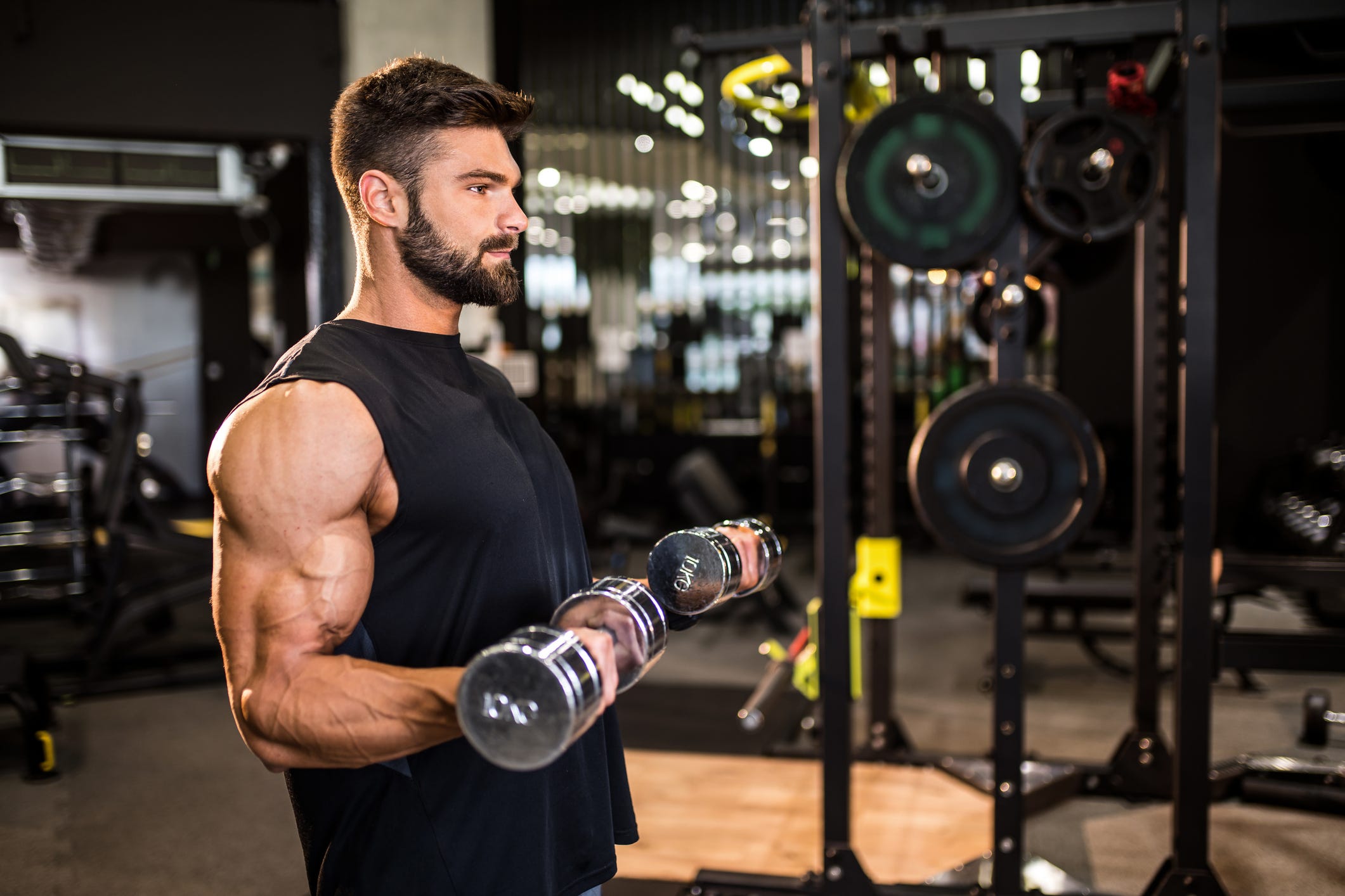 This Quick Muscle-Building Hack Can Improve Your Biceps Gains