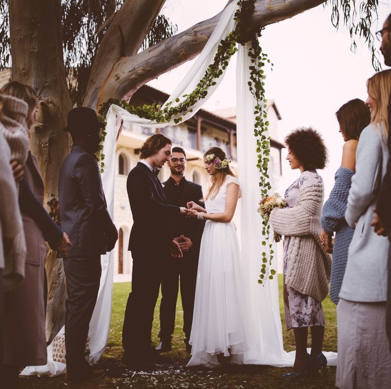 awkward wedding party photos