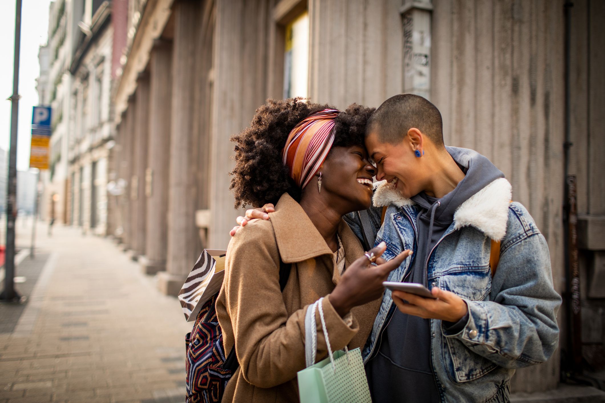 Waar vrouwen anno 2023 tegenaanlopen tijdens het daten