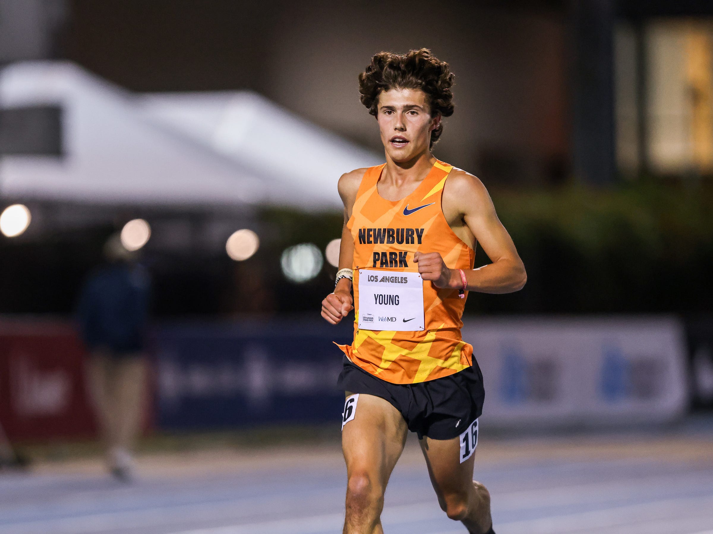 Lex Young Breaks U.S. High School 5,000-Meter Record