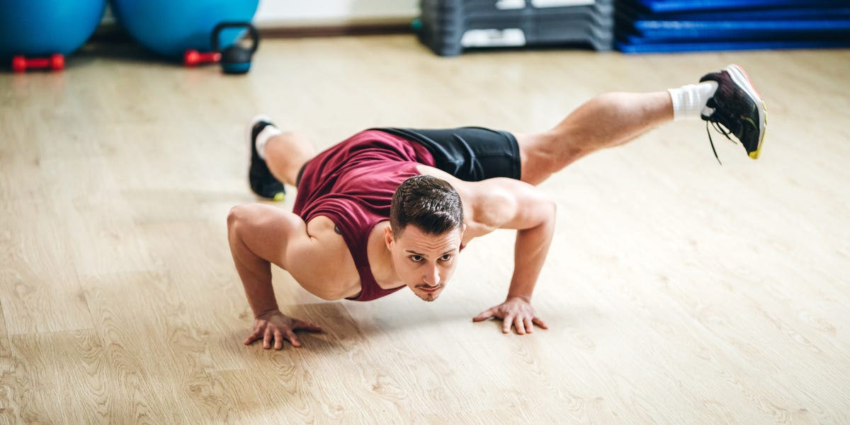 Young man in a local gym royalty free image 1154439320 1563547711.jpg?crop=1.00xw:0.752xh;0,0