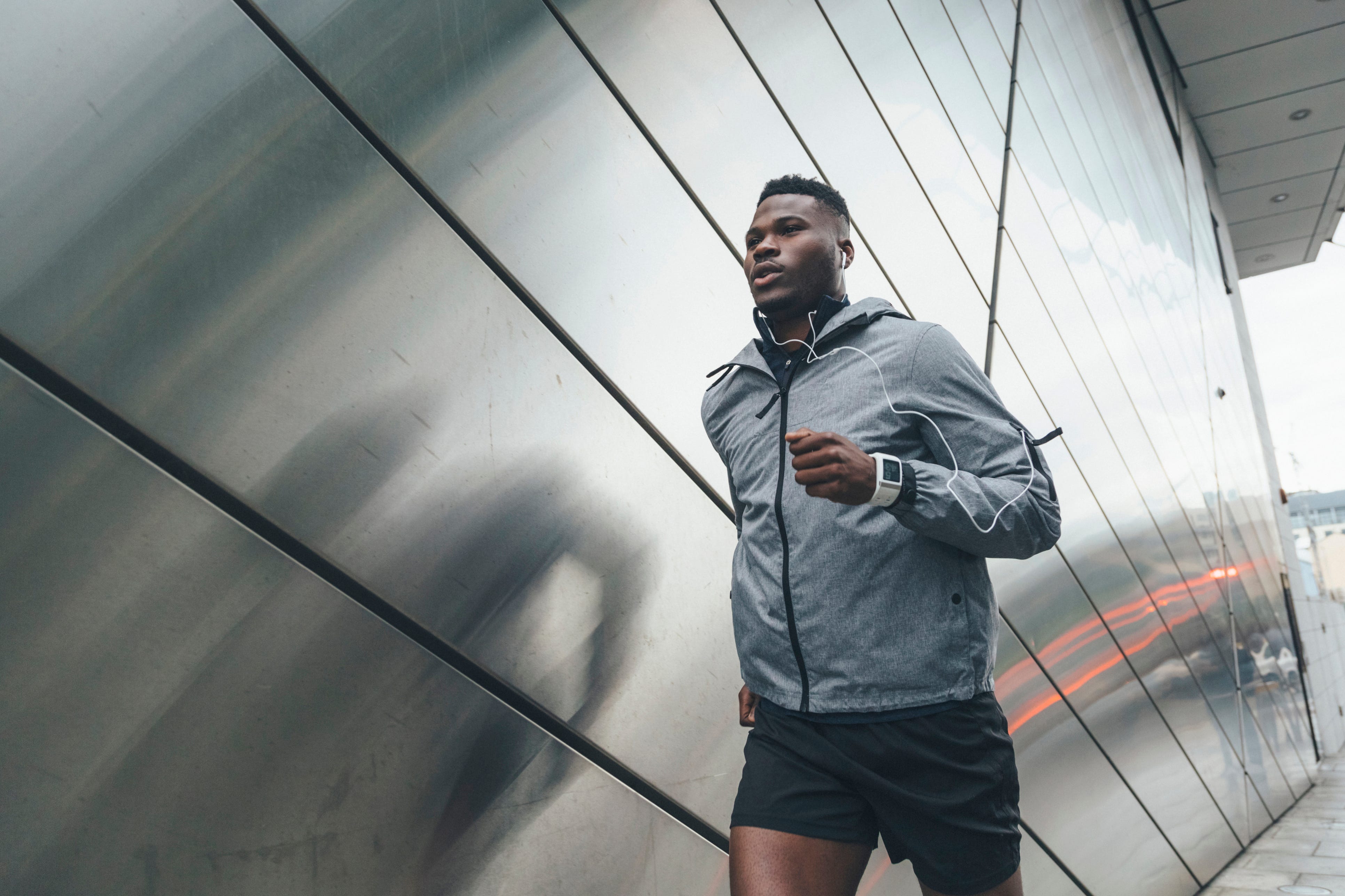 How Many Miles a Week to Run If You’re Training for a Race
